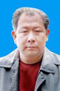 劉東英