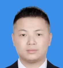 周偉