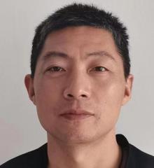 靳滿剛