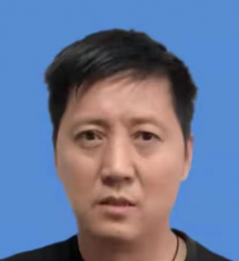 侯俊維